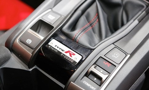 Honda Civic Type R mạnh 316 mã lực dành cho dân chơi ảnh 11