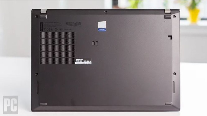 ThinkPad T490s vs ThinkPad X1 Carbon Gen 8: Đẹp, mỏng nhẹ, tinh tế ảnh 6