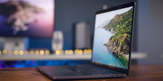 Macbook Pro 13 2020 vs ThinkPad X1 Carbon Gen 8: Chọn MacOS hay Windows ? ảnh 7
