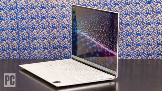 Dell XPS 13 9310 vs Macbook Pro 13 2020: Mỏng, nhẹ, mạnh mẽ ảnh 3