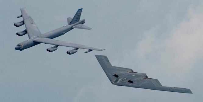Vì sao B-52 vẫn là mẫu máy bay ném bom nguy hiểm nhất của Mỹ? ảnh 2