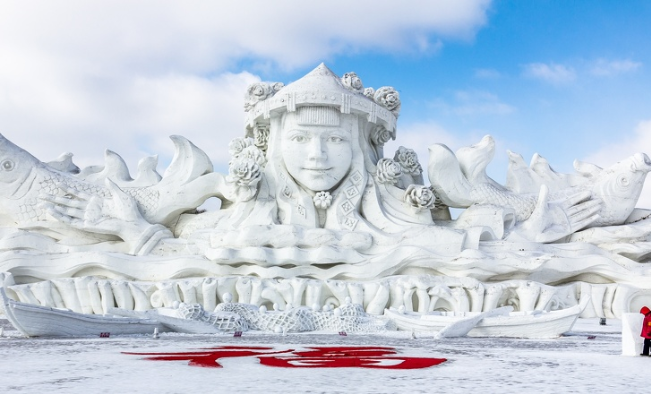 Chiêm ngưỡng 24 tác phẩm điêu khắc băng tuyệt đẹp trên thế giới ảnh 5