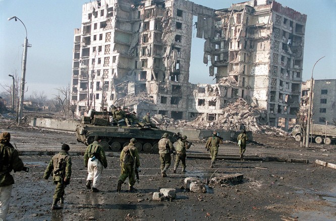 Nga chấp nhận giá đắt trong cuộc chiến Chechnya để tiêu diệt tận gốc lực lượng khủng bố tại đây