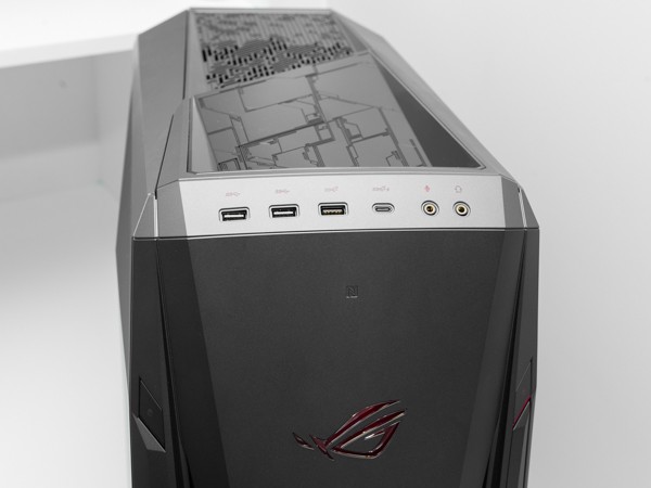 Cận cảnh PC chuyên game Asus ROG GT51 giá 60 triệu đồng ảnh 6