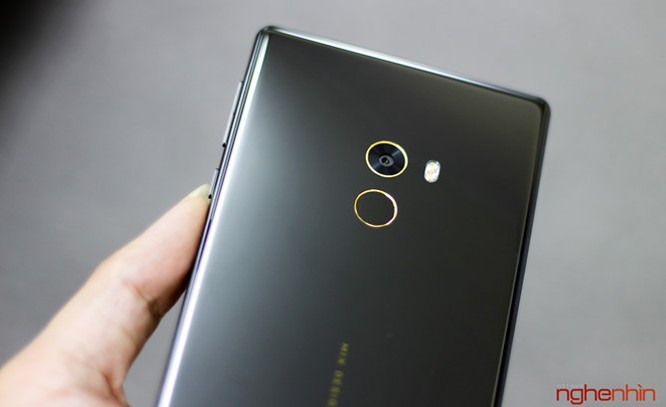 Trên tay Xiaomi Mi MIX độc nhất Việt Nam giá 30 triệu ảnh 4