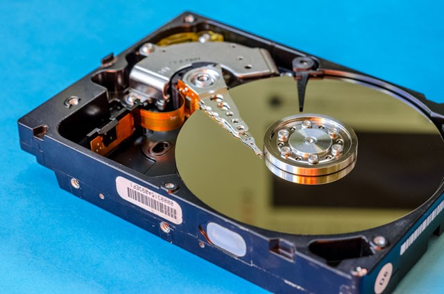 Đĩa cứng: SSD 'song đấu' HDD ảnh 2