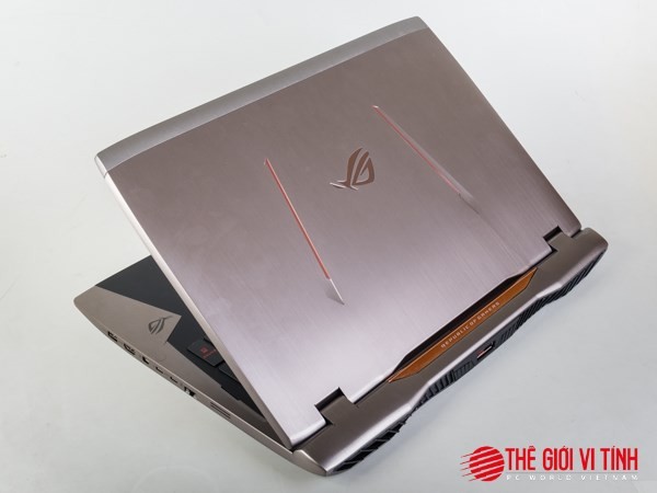 Cận cảnh laptop chơi game Asus ROG G701VI giá 85 triệu đồng ảnh 2