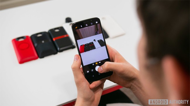 Đánh giá Motorola Moto Z3: Liệu có xứng tầm smartphone 5G đầu tiên? ảnh 8