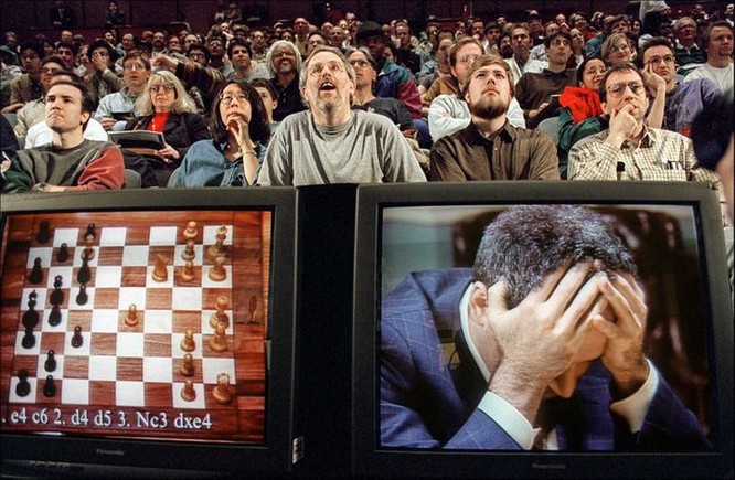 Computer Beats Garry Kasparov