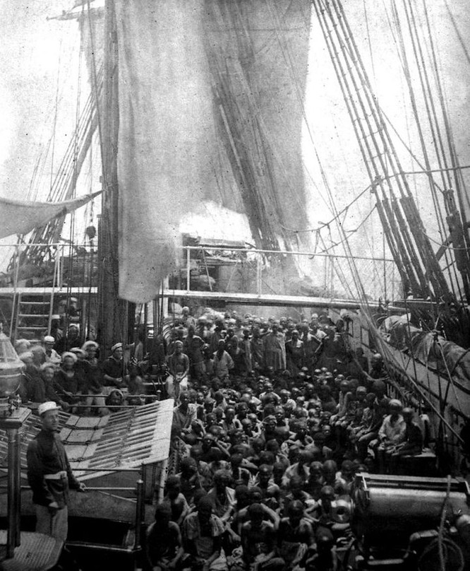 The HMS Daphne