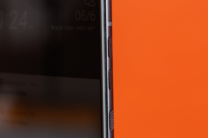 Đánh giá HTC U12+: thực sự xứng đáng với mức giá 800 USD? ảnh 8