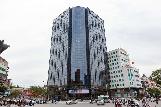 Eurowindow Holding thế chấp cổ phiếu TCB để phát hành trái phiếu ảnh 1