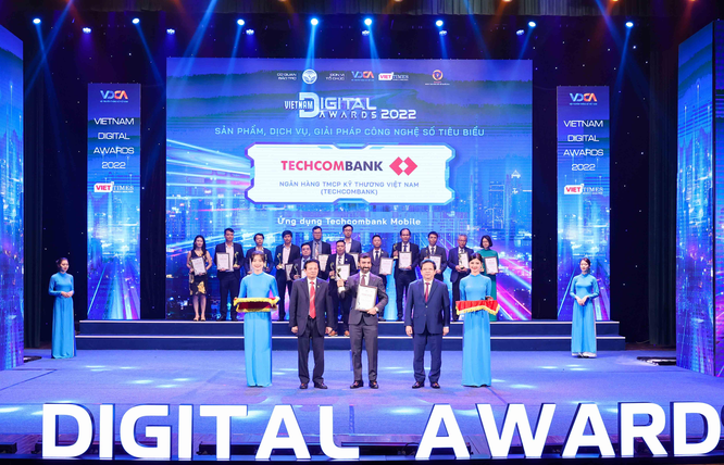Vinh danh 49 chủ nhân Giải thưởng Chuyển đổi số Việt Nam - Vietnam Digital Awards năm 2022 ảnh 3