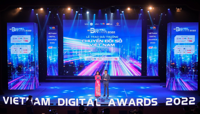 Vinh danh 49 chủ nhân Giải thưởng Chuyển đổi số Việt Nam - Vietnam Digital Awards năm 2022 ảnh 25