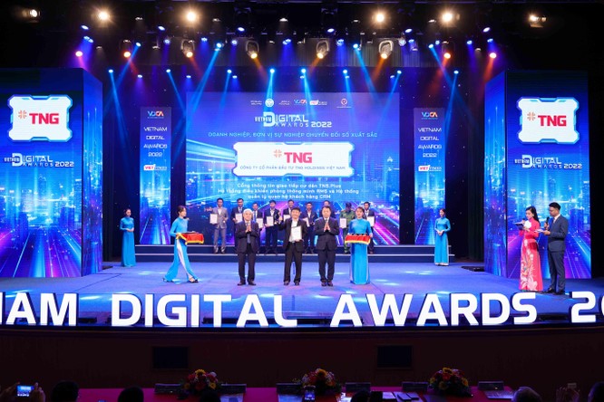 Vinh danh 49 chủ nhân Giải thưởng Chuyển đổi số Việt Nam - Vietnam Digital Awards năm 2022 ảnh 13