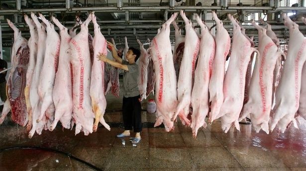 Vì vụ Mạnh Vãn Chu, Trung Quốc và Canada ăn miếng trả miếng về mậu dịch ảnh 2