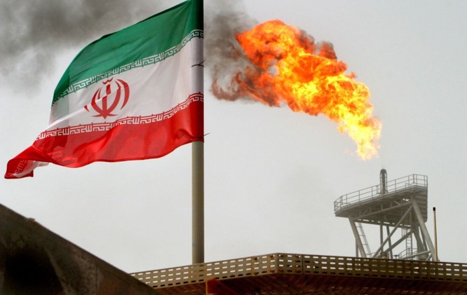 Trung Quốc tiếp tục nhập khẩu dầu thô Iran bất chấp lệnh cấm của Mỹ ảnh 2