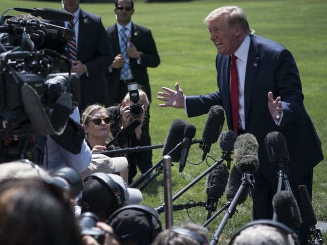 Trump nói Trung Quốc gọi điện muốn quay lại bàn đàm phán nhưng Bắc Kinh lại tuyên bố khác ảnh 2