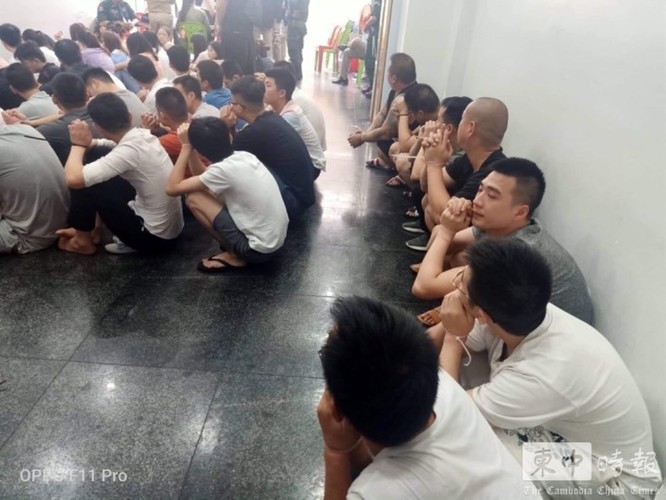 Báo Trung Quốc lý giải việc người Trung Quốc đột nhiên lũ lượt rời khỏi Campuchia ảnh 5