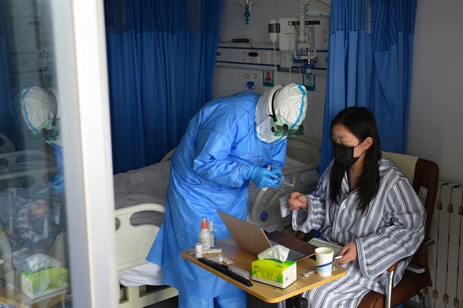 Cập nhật COVID-19 lúc 20h00 ngày 1/4: Trung Quốc có ít nhất 43 ngàn bệnh nhân không triệu chứng, Việt Nam ghi nhận 218 ca! ảnh 1