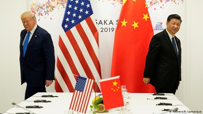 Ông Trump dọa tách khỏi nền kinh tế Trung Quốc, thề chấm dứt sự phụ thuộc vào Bắc Kinh ảnh 1