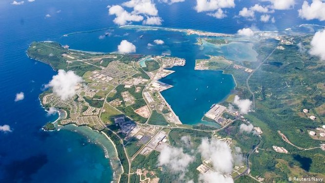 Giữa lúc căng thẳng, Trung Quốc tung phim mô phỏng tấn công Guam, Mỹ đưa video tập trận chiếm đảo ảnh 2
