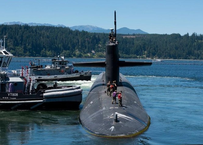 Cuộc đấu quyết liệt dưới đáy đại dương của tàu ngầm chiến lược Mỹ và Nga ảnh 1