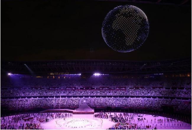 Màn trình diễn tuyệt vời của 1.824 máy bay không người lái tại Lễ khai mạc Olympic Tokyo 2020 ảnh 2