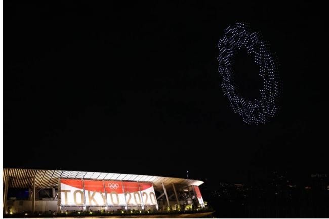 Màn trình diễn tuyệt vời của 1.824 máy bay không người lái tại Lễ khai mạc Olympic Tokyo 2020 ảnh 1