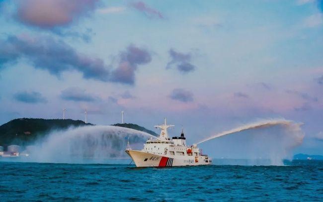 Trung Quốc đưa tàu tuần tra biển 13 ngàn tấn hoạt động ở Biển Đông ảnh 1