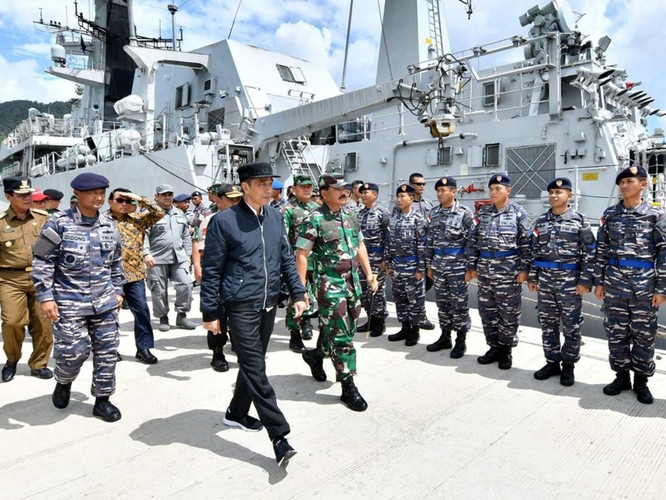 Hãng tin Reuters: Trung Quốc và Indonesia từng “rút kiếm khỏi vỏ” do tranh chấp lãnh hải ảnh 2