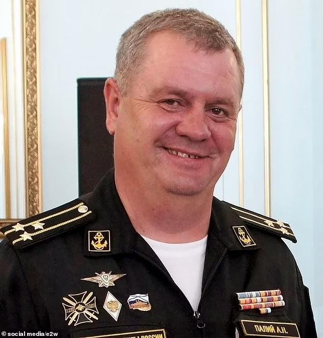 Cuộc chiến khiến quân đội hai bên thiệt hại nặng, Ukraine điểm danh 7 tướng Nga tử trận ảnh 9