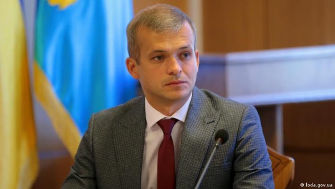 Địa chấn trên chính trường Ukraine: nhiều quan chức cấp cao bị bắt hoặc sa thải vì tham nhũng ảnh 1