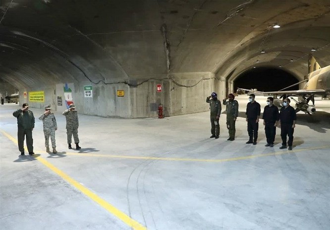 Iran khai trương căn cứ không quân dưới lòng đất mới ảnh 1