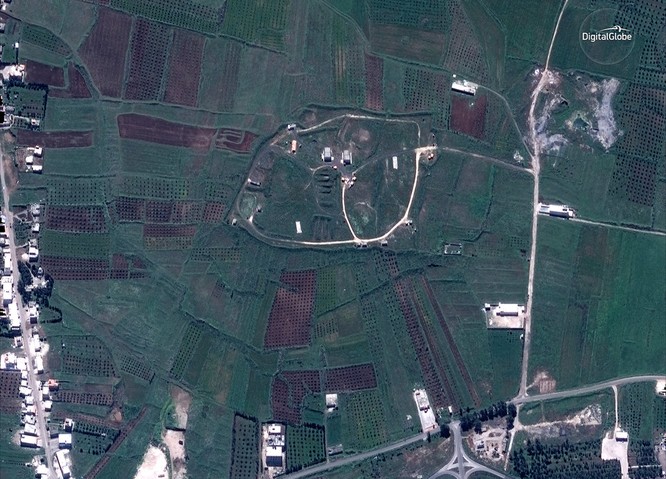 76 tên lửa liên quân Mỹ “làm cỏ” trung tâm khoa học Syria qua hình ảnh vệ tinh ảnh 3