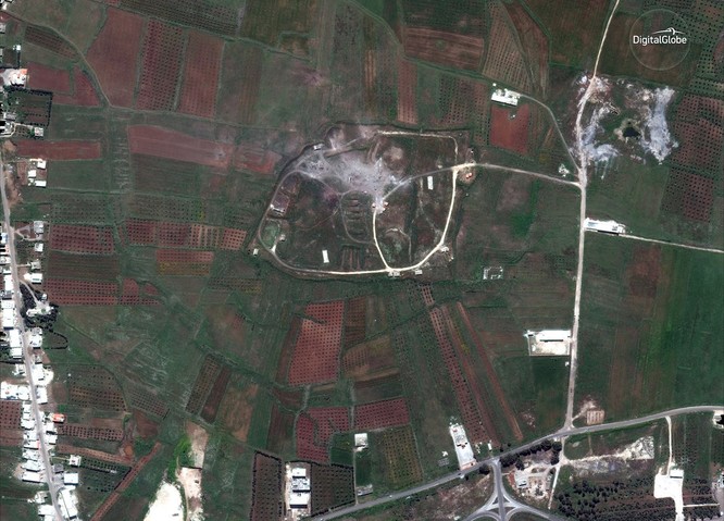 76 tên lửa liên quân Mỹ “làm cỏ” trung tâm khoa học Syria qua hình ảnh vệ tinh ảnh 4