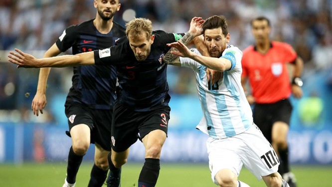 World Cup 2018: Nhấn chìm Argentina 3-0, “ngựa ô” Croatia lộ diện ảnh 1