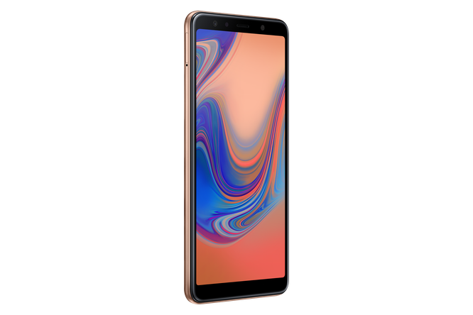 Chiêm ngưỡng “dung nhan” Galaxy A7: smartphone tầm trung với cụm 3 camera ảnh 11