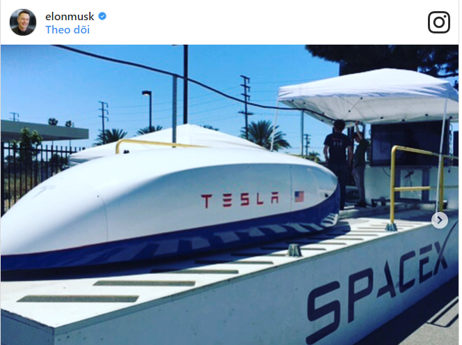 Tàu Hyperloop của Tesla gần đây đã thiết lập kỷ lục tốc độ 220 mph trên đường đua thử nghiệm tại SpaceX.