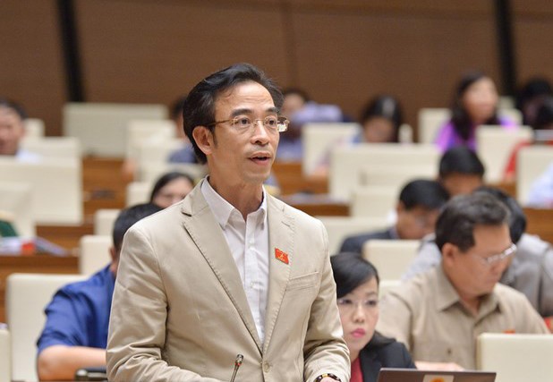 ĐBQH Nguyễn Quang Tuấn nhấn mạnh dự Luật không cấm rượu bia mà PCTHCRB đối với sức khỏe
