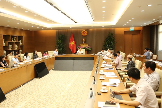 Đại diện các bộ, ngành dự cuộc họp về chính sách thanh toán BHYT đối với thuốc phát minh