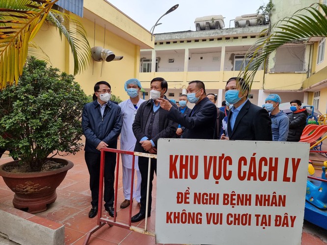 Thứ trưởng Đỗ Xuân Tuyên: Cần lập đoàn kiểm tra phòng dịch tại bệnh viện, doanh nghiệp nước ngoài ảnh 2