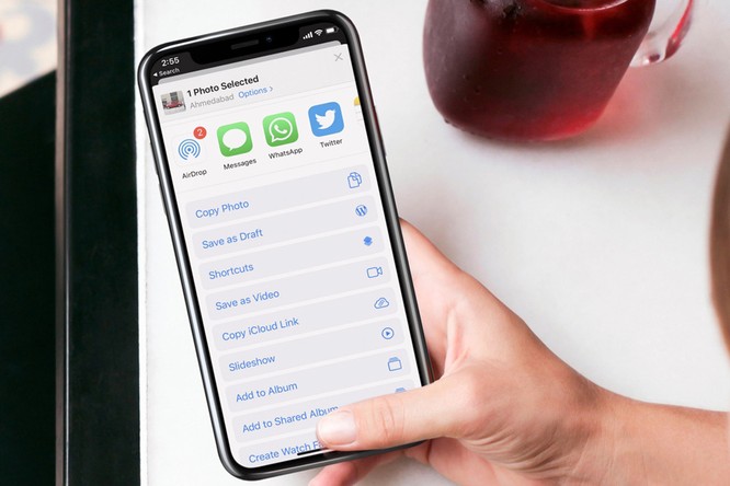 Cách biến ảnh Live Photo thành video trên iOS 13 ảnh 1