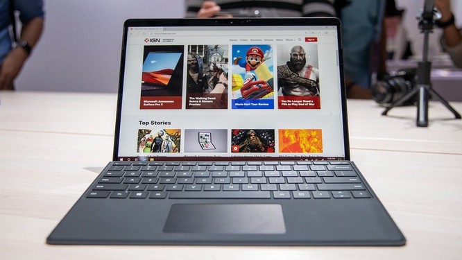 Surface Pro X: chiếc Surface đẹp nhất Microsoft từng tạo ra, giá từ 999 USD ảnh 1