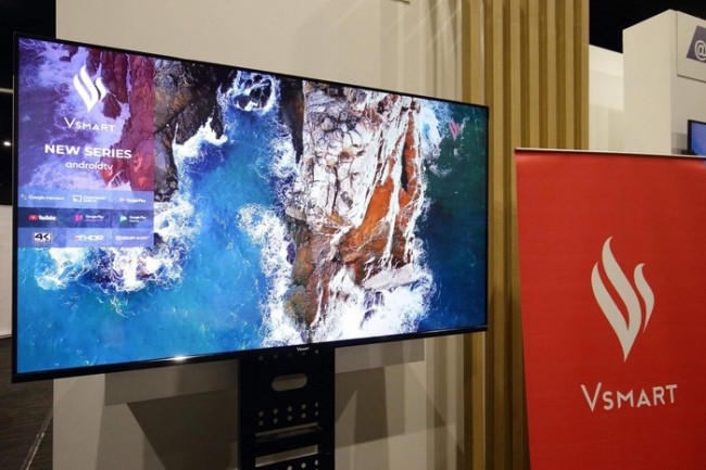 ‘Đập hộp’ Tivi Vsmart 4K của tỷ phú Phạm Nhật Vượng: Không thua kém Samsung, LG hay Sony ảnh 1