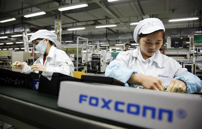 Công nhân Foxconn ăn trộm linh kiện iPhone, kiếm lời tới 43 triệu USD ảnh 1
