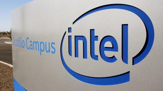 Intel tăng cường thuê ngoài sản xuất chip ảnh 1
