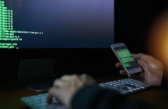 Tại sao hacker có thể mạo danh ngân hàng, nhà mạng để gửi tin nhắn lừa đảo? ảnh 3