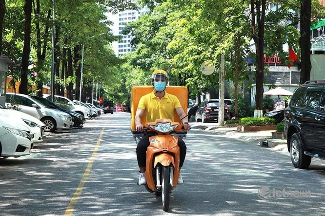 Bộ TT&TT đề nghị duy trì đội ngũ shipper ảnh 1