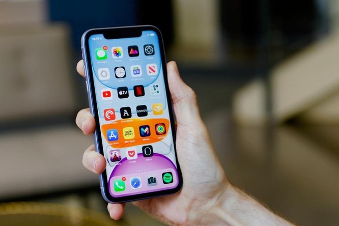 Giá iPhone 13 giảm sâu dịp cận Tết ảnh 2